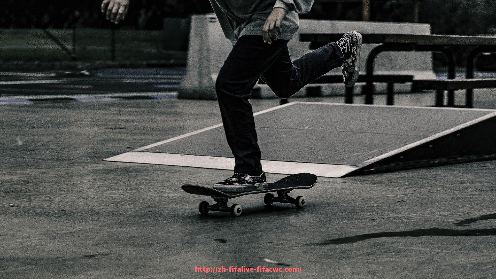 世俱杯直播-曼城世俱杯重庆球迷评论精选及赛事热情表现深度解析